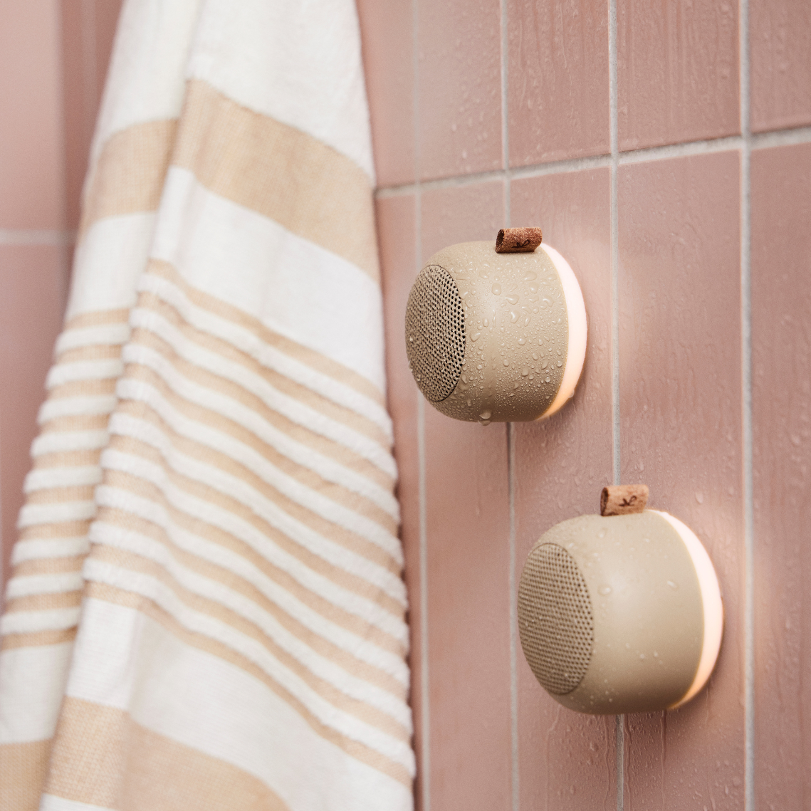 ALIGHT: Ivory Sand